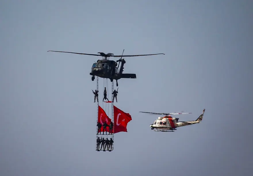 Solo Türk TEKNOFEST'te uçtu 1