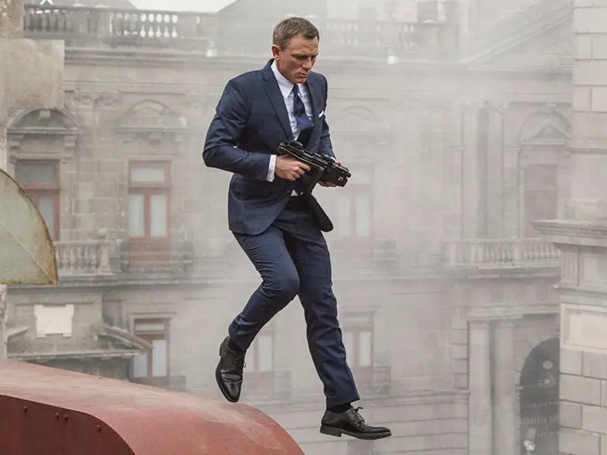 James Bond'a benzemek bir servete mal oluyor 3 James Bond'a benzemek bir servete mal oluyor 3
