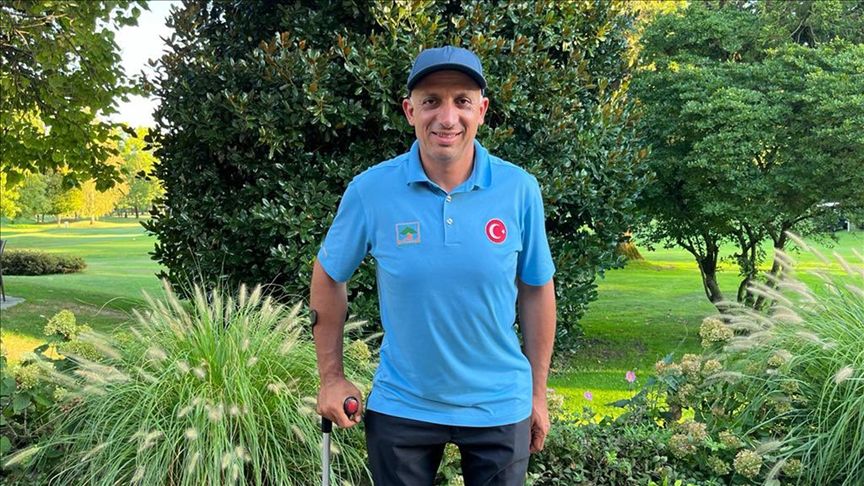 Para golfçü Mehmet Kazan İngiltere'de şampiyon oldu