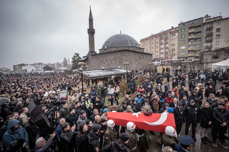 3 SENE SONRA ULAŞILDI 4 3 SENE SONRA ULAŞILDI 4