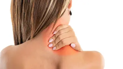 Boyun fıtığı belirtileri nelerdir? Nasıl tedavi edilir? Boyun fıtığına ne iyi gelir?