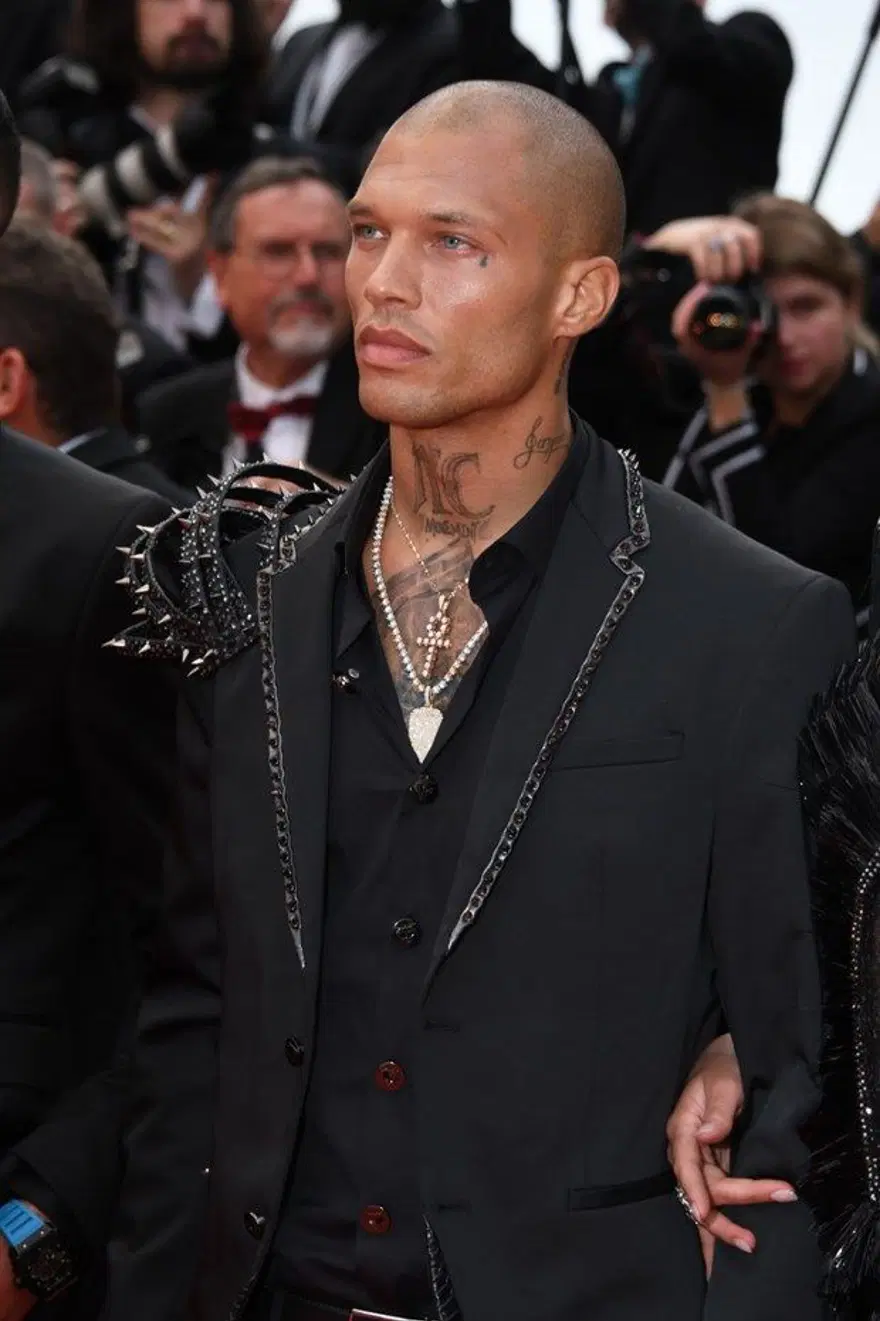 Ünlü manken Jeremy Meeks İstanbul'da (15 milyon euro'luk yatırım) 4 Ünlü manken Jeremy Meeks İstanbul'da (15 milyon euro'luk yatırım) 4