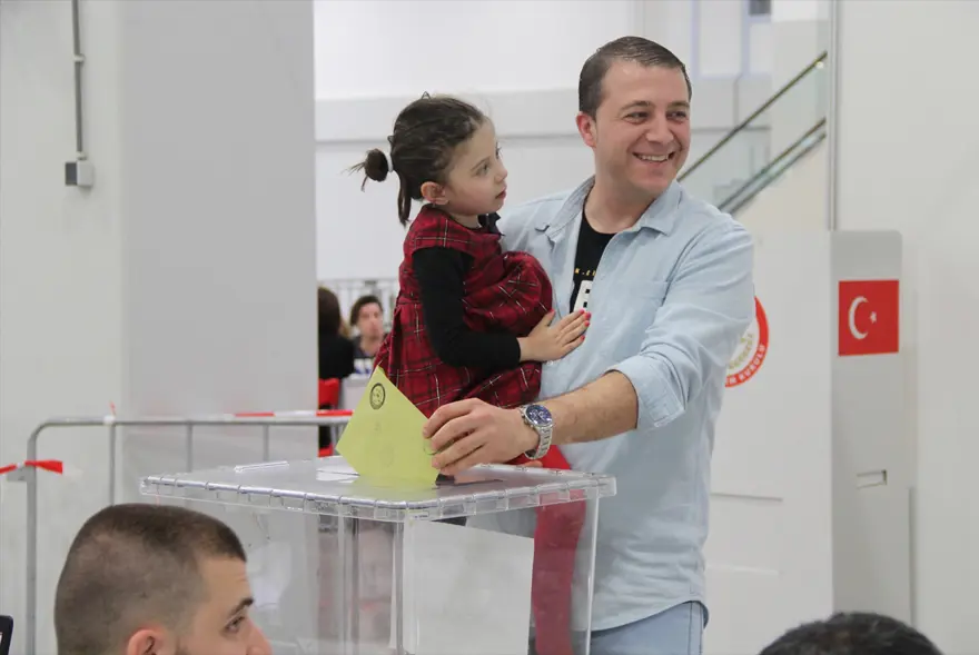 Yurt dışında oy verme işlemi sona erdi 17