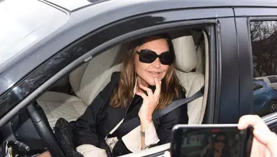 Hülya Avşar'dan sette spor alanı şartı