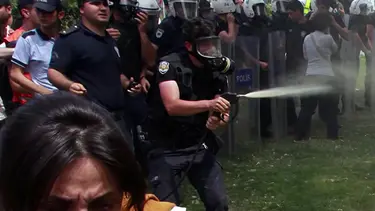 Gezi eylemlerindeki biber gazı talimatına yakalama kararı
