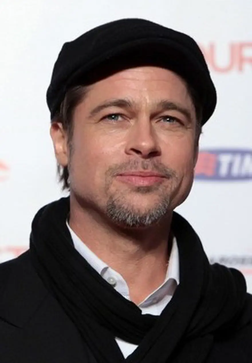45- Brad Pitt 44