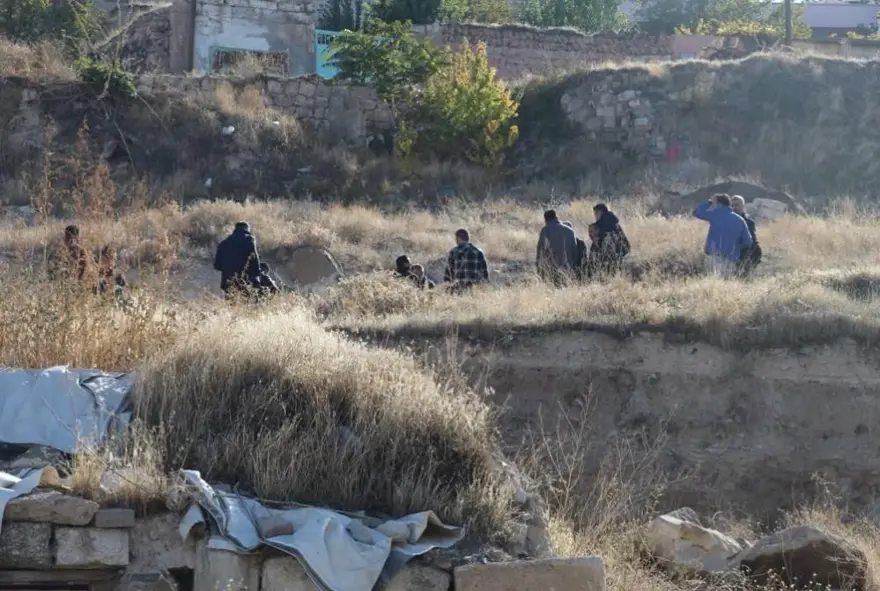 METRUK BİNADAN KAFATASI ÇIKTI 4