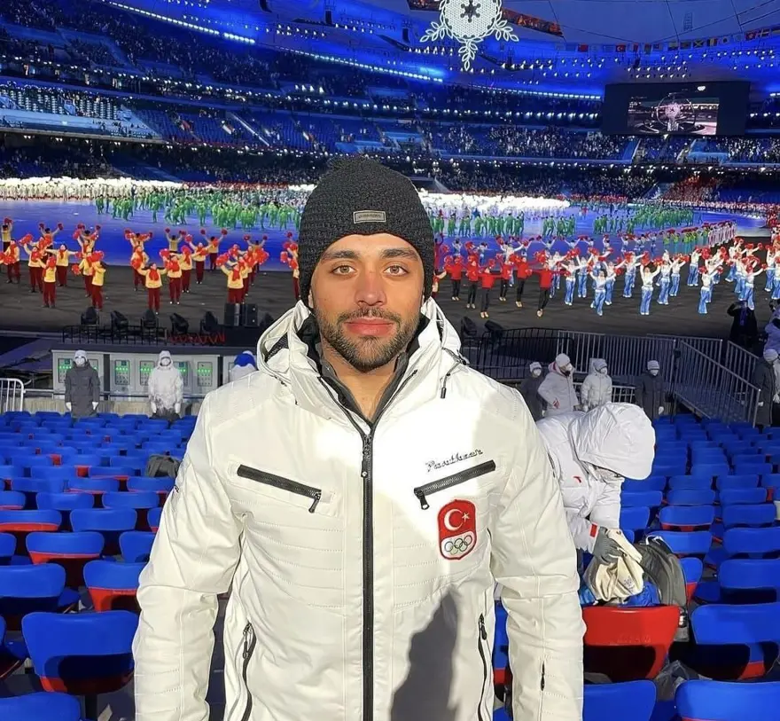 HOCASINA BENZİNLİKTE TESLİM EDİLMİŞ 8 HOCASINA BENZİNLİKTE TESLİM EDİLMİŞ 8