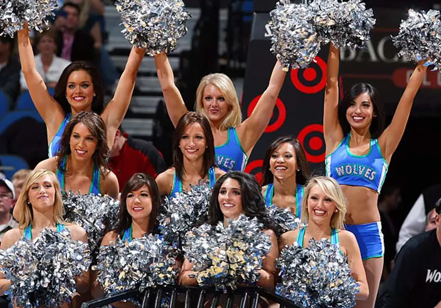 Timberwolves Dancers 3