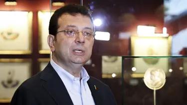 İmamoğlu, "Genel başkan değişimine" işaret etti