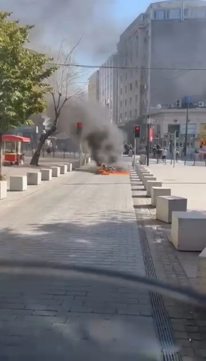 Muayenesini yaptıramadığı motosikleti trafikten men edildi: Sinirlenip ateşe verdi 3