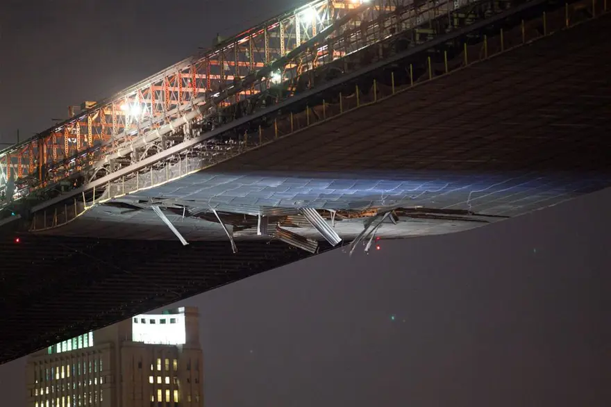 Brooklyn Köprüsü'nde büyük tehlike 9