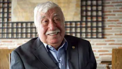 Usta oyuncu Ahmet Gülhan hayatını kaybetti