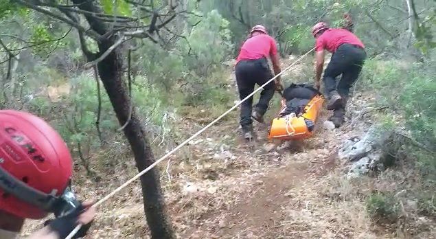 Likya yolunda yürüyüş yapan gurbetçi, kayalıklardan düşerek hayatını kaybetti