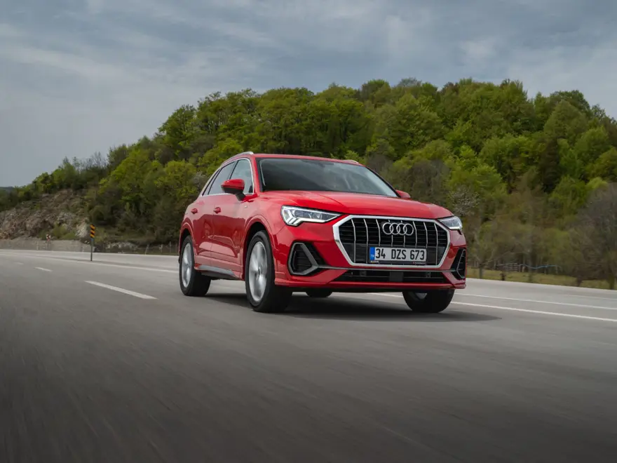 OTOMOBİL TESTİ: Tüm ayrıntılarıyla yenilenen Audi Q3 1