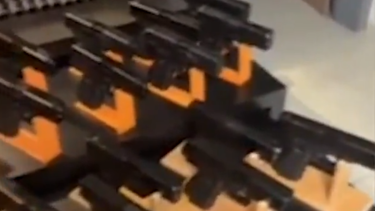 Bursa'da Mercek-28 operasyonu: Araçtan cephanelik çıktı