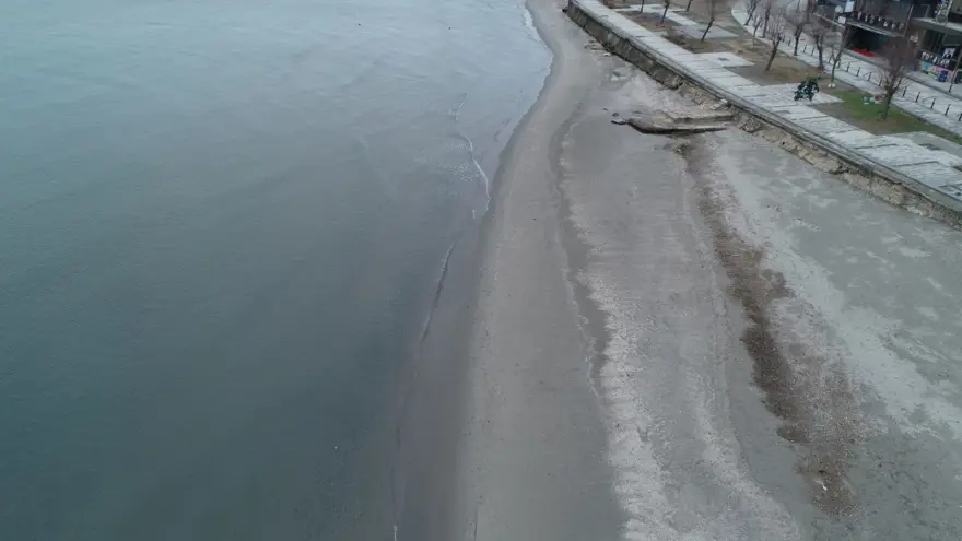 Avcılar'da deniz 15 metre çekildi: Deniz çekilmesi nedir, neden olur? (Kandilli Rasathanesi'nden açıklama) 