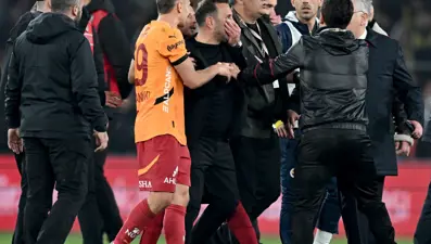 Okan Buruk: Mourinho'nun fiziksel tepkisini doğru bulmuyorum