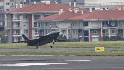 Kızılelma, TEKNOFEST'e katılmak için Atatürk Havalimanı'nda