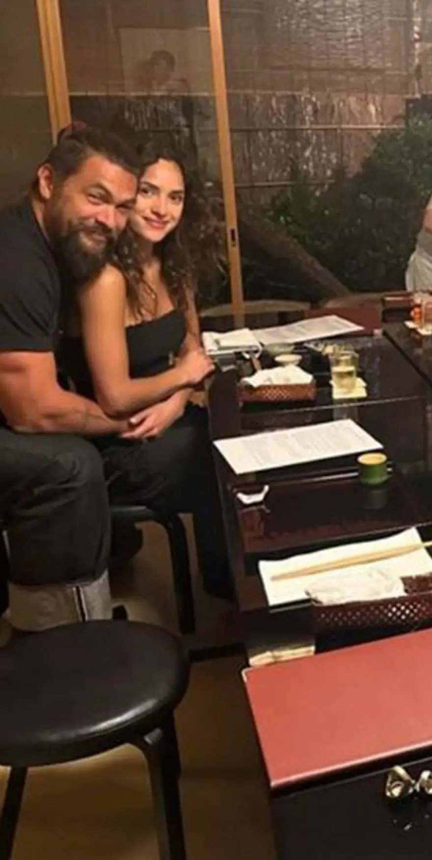 Uzun süredir ayrılardı: Jason Momoa ve Lisa Bonet boşandı 5 Uzun süredir ayrılardı: Jason Momoa ve Lisa Bonet boşandı 5