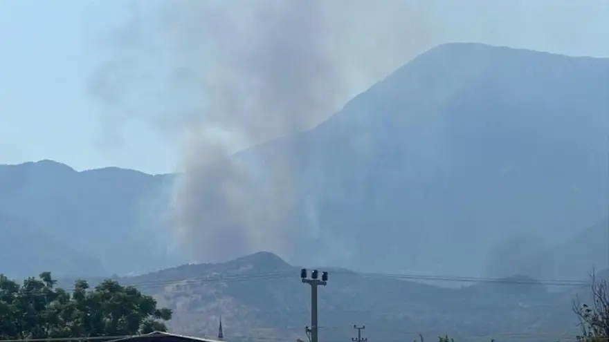 SEYDİKEMER'DE YANGIN 1