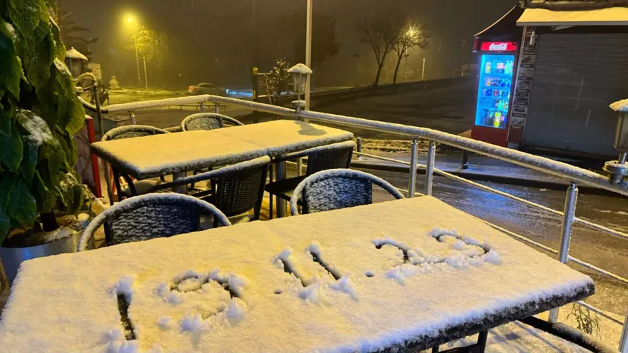 İstanbul'da 7 yıl aradan sonra kasımda kar yağdı 5