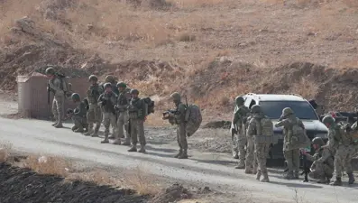 TSK, Münbiç sınırına takviye güç gönderiyor