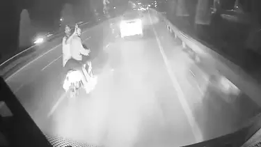 Yol verme kavgasında yolcuların bulunduğu minibüse ateş açıldı