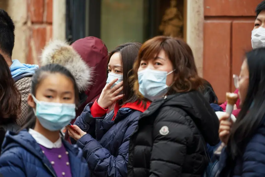 HONG KONG'DA İLK CAN KAYBI 3
