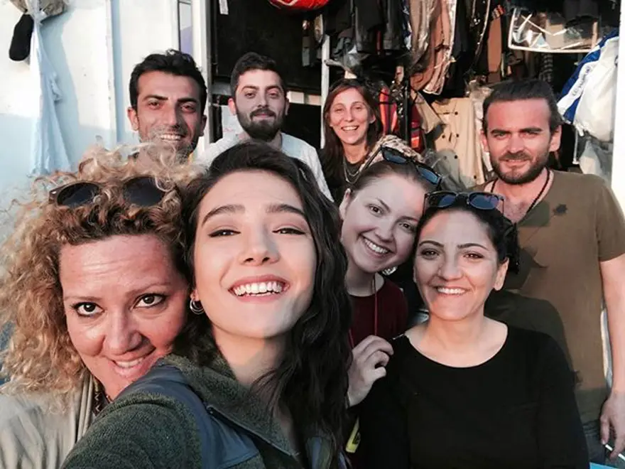 Instagram'da ünlüler 18 Nisan 2017 3