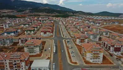 Depremzede aileler kışı yeni evlerinde geçirecek