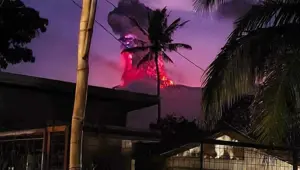 Filipinler’deki Kanlaon Yanardağı’nda patlama Filipinler’deki Kanlaon Yanardağı’nda patlama