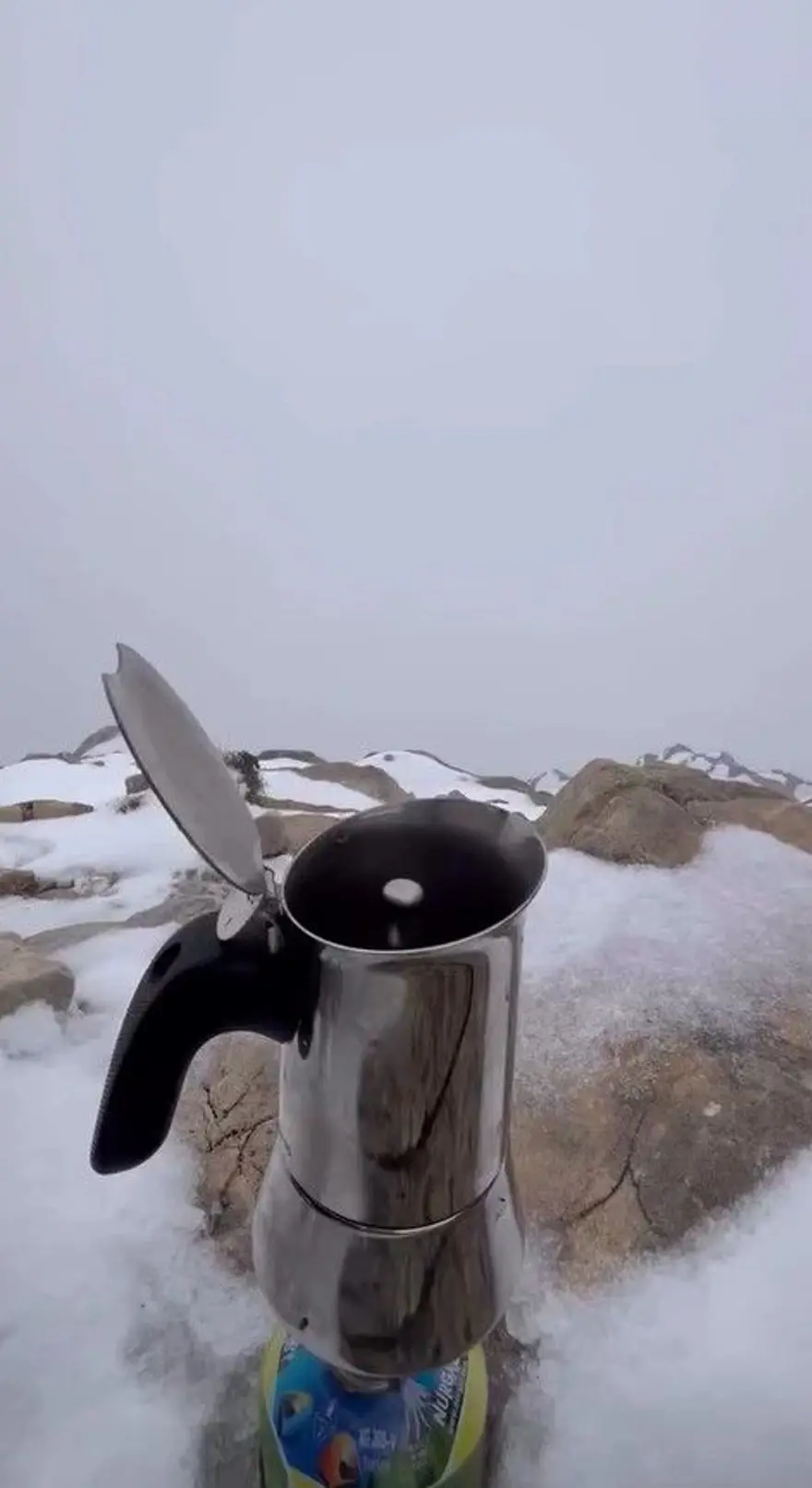 Kar erken geldi... Zirvede göz gözü görmüyor 3