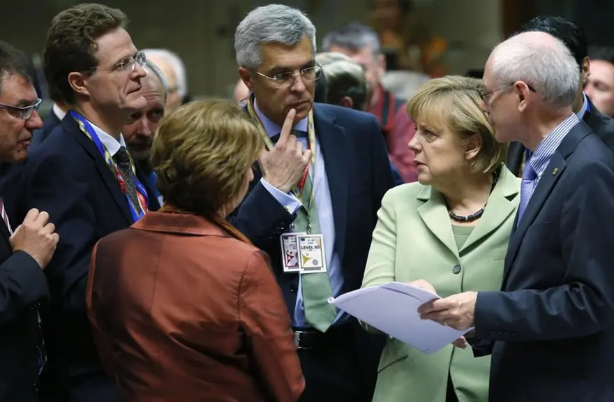 AB'nin patlamaya hazır bombası 9