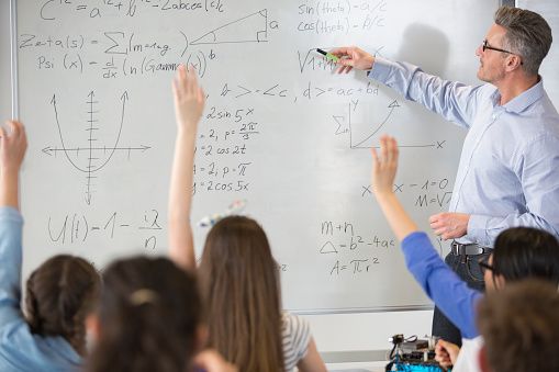 Öğretmenler eklem hastalıkları riski taşıyor!
