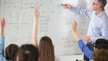 Öğretmenler eklem hastalıkları riski taşıyor!