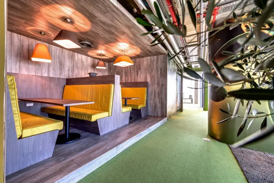 Google'ın Tel Aviv ofisi 37 Google'ın Tel Aviv ofisi 37