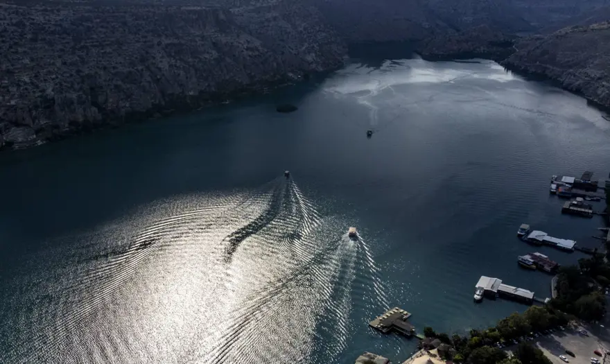 'Sakin şehir' Halfeti, yerli ve yabancı turistleri ağırlıyor 22