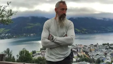 Özgür Tetik kimdir? Survivor gönüllüler yarışmacısı Özgür Tetik hakkında bilgiler