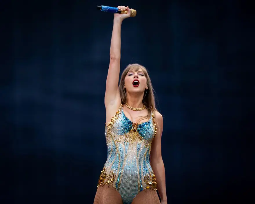 Taylor Swift'in sapığı konserde yakalandı! 2