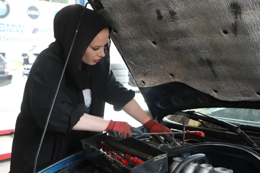 Makyözlüğü bıraktı, sanayide "Aybüke usta" oldu 