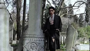 Mezarlıkta klibe hapis talebi