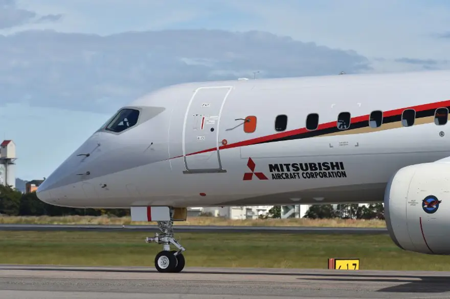 50 yıl aradan sonra üretilen uçağa yoğun ilgi 5