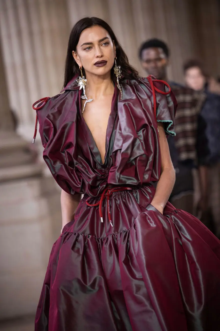 Irina Shayk'ın dergi fotoğraflarına Peta’dan tepki 