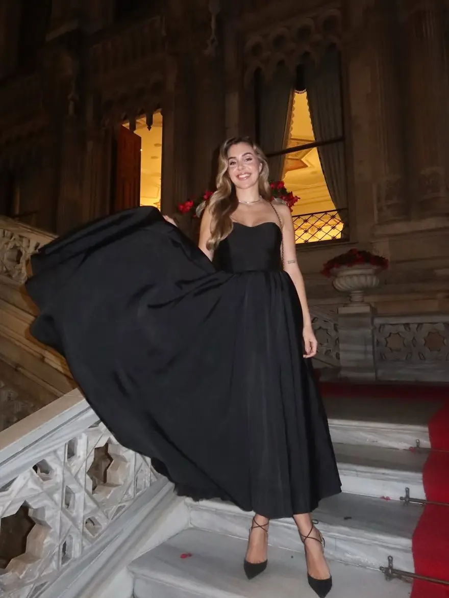 SİYAHLAR İÇİNDE 2