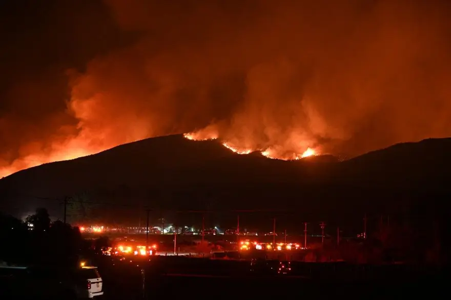 Los Angeles'ta son durum: Yangınlar yeniden alevlendi, 50 bin kişiye tahliye uyarısı yapıldı! 