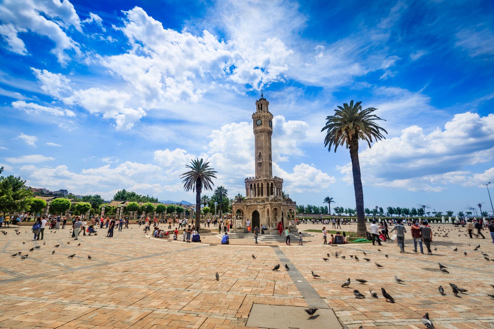 İzmir'e 100 bin yolcu kruvaziyer ile gelecek