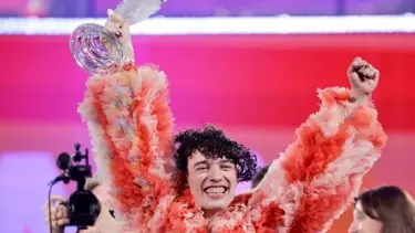 Eurovision 2024'ün kazananı İsviçre adına yarışan Nemo oldu: Eurovision 2024 birincisi Nemo kimdir, kaç yaşında?