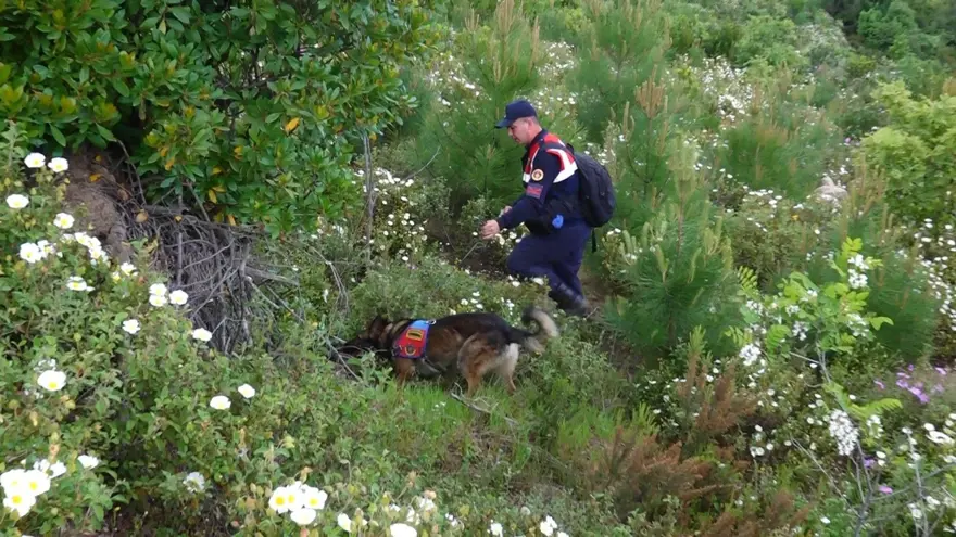 Korhan Berzeg'i arama çalışmalarında yeni bulgu 11 Korhan Berzeg'i arama çalışmalarında yeni bulgu 11