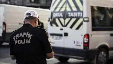 Okul çevreleri ve servis araçlarına denetimde 328 servise men